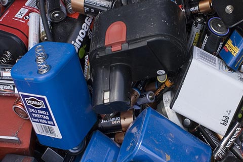 大方理化苗族彝族乡附近回收汽车电池-价格回收旧电瓶-收废弃磷酸电池